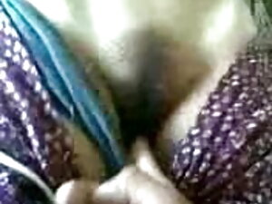 कैम पर हॉट गर्ल डिल्डो के साथ हस्तमैथुन करती है हिंदी सेक्सी मूवी पिक्चर
