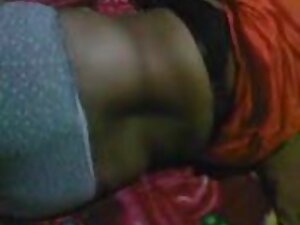 अच्छा बीबीडब्ल्यू नवागंतुक उसके योनी में एक हिंदी सेक्सी पिक्चर मूवी काला डिक मिला