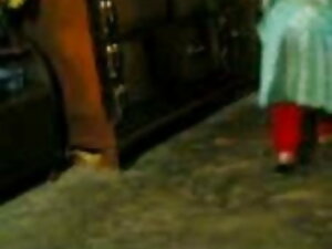 ब्रेज़र्स सेक्सी वीडियो मूवी एचडी - दो गोरा धमाकेदार नर्तकियों ने अपने कोच को बकवास किया