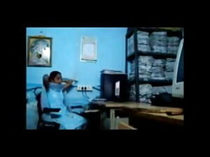 phats हिंदी वीडियो सेक्सी मूवी फिल्म गधा स्तन